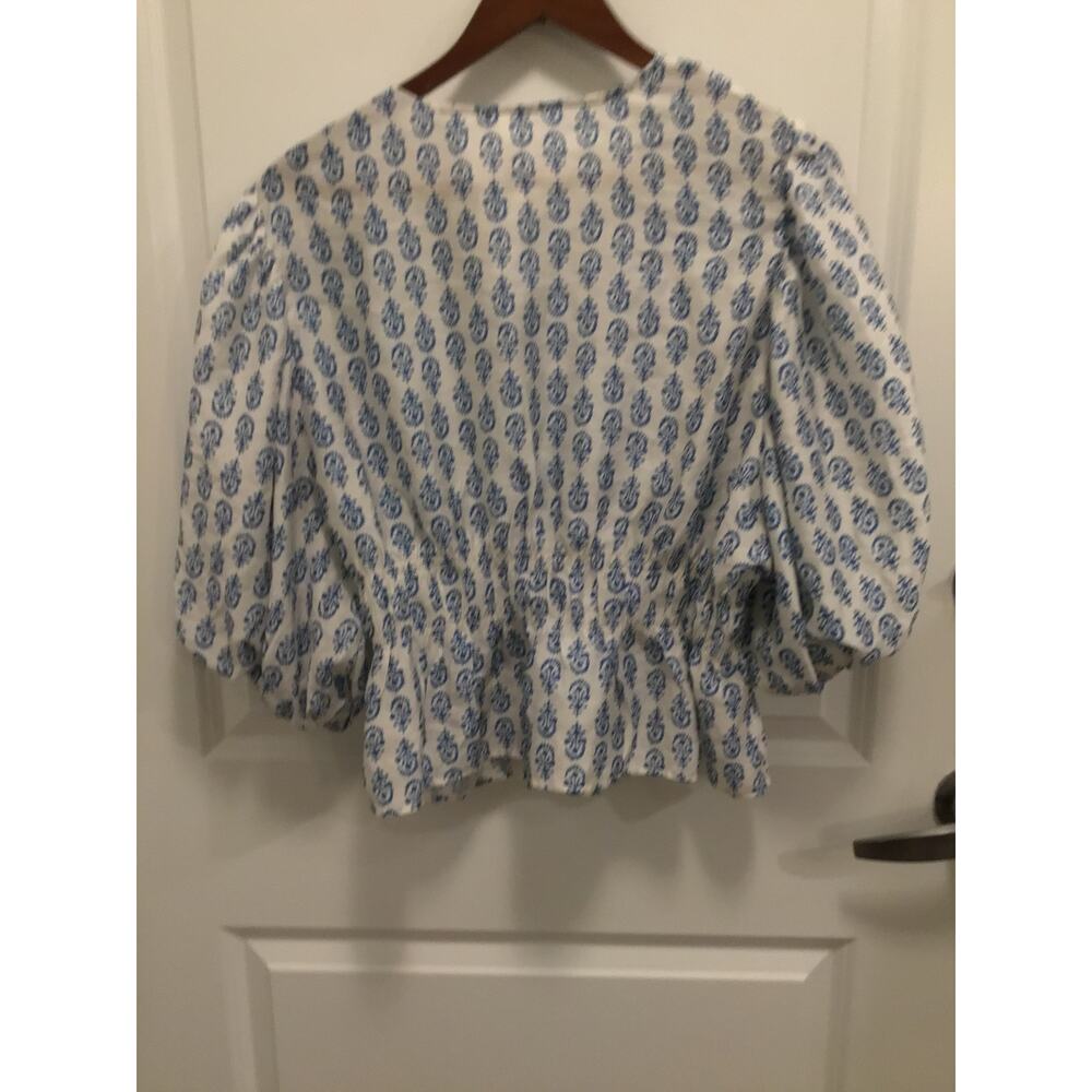 H & M white and floral pattern - Picture 5 of 13